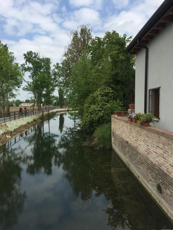 Agriturismo Corte San Girolamo Mantua Exterior foto